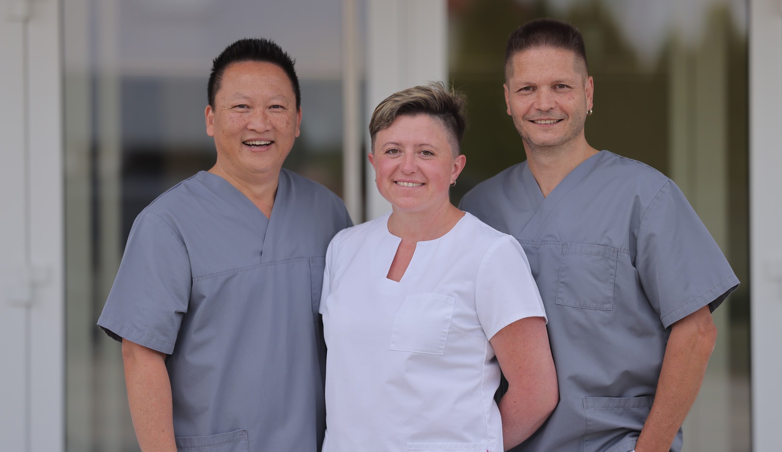 Zahnarzt-Oliver-Meier-Labor-Slider-2025